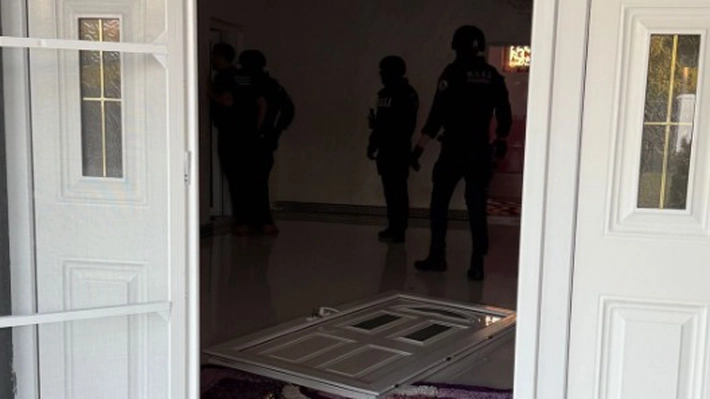 15 percheziții domiciliare în Ialomița, Ilfov, Alba și Iași într-un dosar de crimă organizată