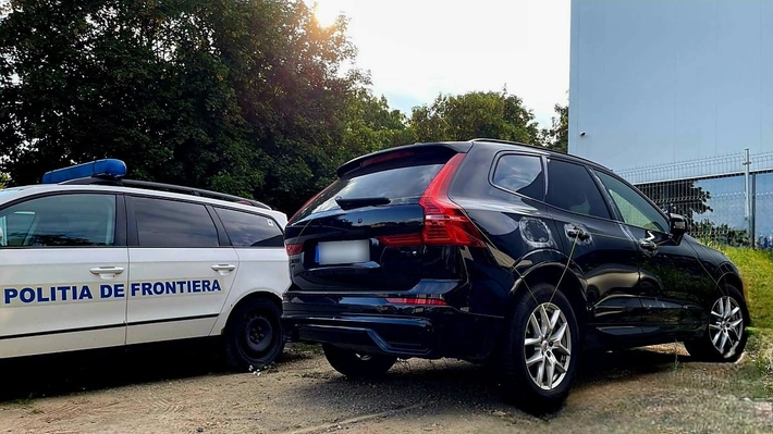Autoturism în valoare de 350.000 de lei furat din Germania, descoperit de polițiștii de frontieră ieșeni