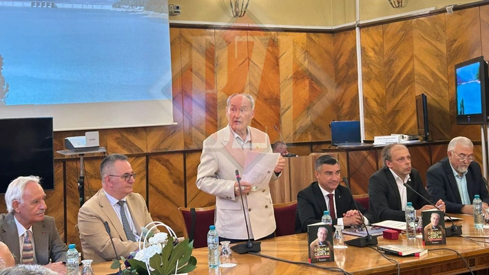 Prof. Ionel Miron sărbătorit la 90 de ani în cadrul unei ceremonii speciale la UAIC Iași
