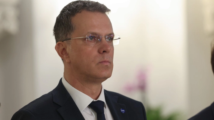 Ministrul român al Apărării a reacționat la anunțul lui Donald Trump cu privire la trimiterea de armament Ucrainei