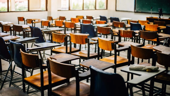 Cele două sindicate din educație reprezentative pentru învățământul preuniversitar îi acuză pe Nicușor Dan și pe ministrul Educație de minciună