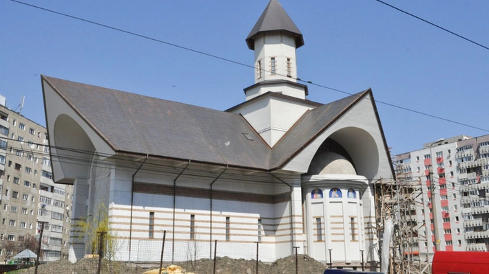 O ieșeancă minoră a înjunghiat un bărbat după o ceartă pentru pomană! Tânăra este arestată preventiv din data de 8 martie!