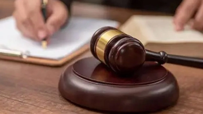 Supărat că a fost sancționat pe nedrept, și-a trimis angajatorul în judecată! „Faptele nu există”