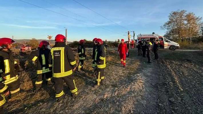 Accident tragic în județul Harghita: motocicletă lovită de tren. Doi adolescenți și-au pierdut viața