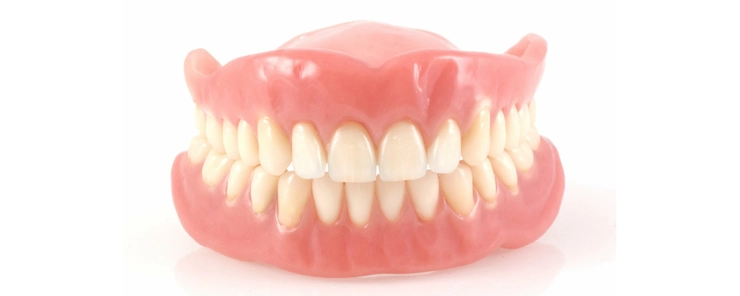 o proteza dentara totala