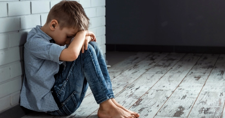 copil care suferă de depresie