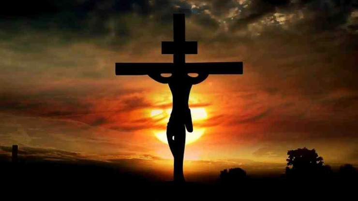 iisus hristos pe cruce
