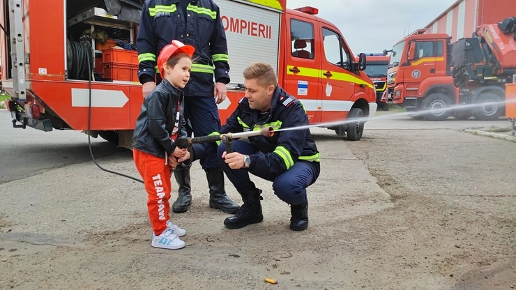 Ieșenii vor putea întâlni pompierii care își vor prezenta profesia