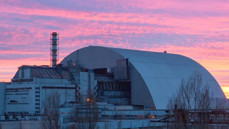 centrala nucleara de la Cernobîl la apus