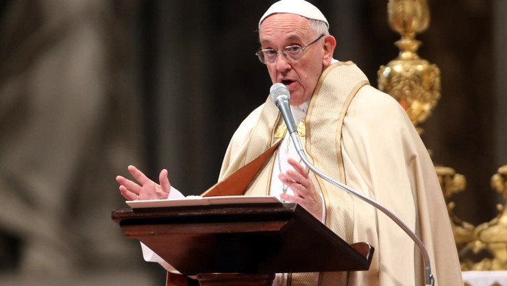 Papa Francisc denunţă masacrul de la Bucea, Papa Francisc in timpul liturghiei