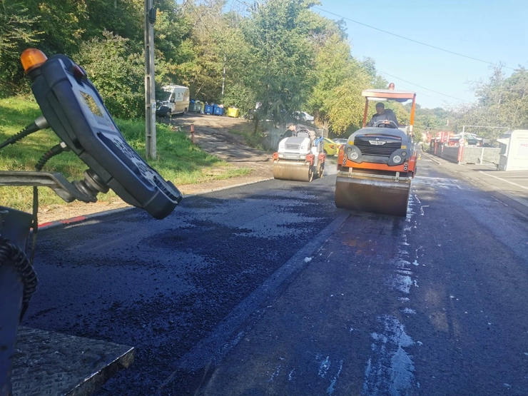 lucratori Citadin efectuand lucrari in Iasi