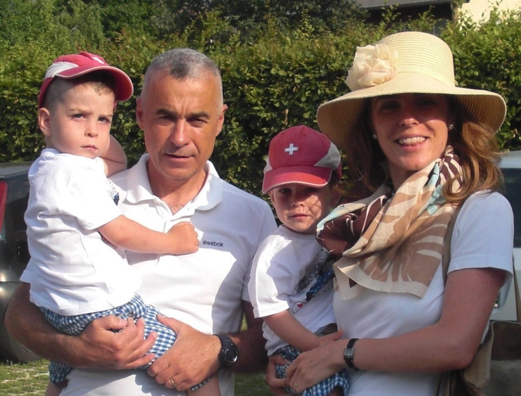 Cristela Georgescu cu soțul și fii
