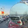 Traficul în Bucium este blocat la orele de vârf. Autoritățile nu încurajează folosirea mijloacelor de transport în comun 8211 FOTO