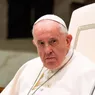 Papa Francisc despre țările care promit armament Ucrainei iar apoi se răzgândesc Nu ar trebui să ne jucăm cu martiriul acestui popor