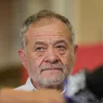 De față la flagrantul DNA șefa de cabinet a lui Dumitru Buzatu a leşinat când şi-a văzut şeful în cătuşe