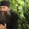 Părintele Pimen Vlad a explicat de ce nu au voie femeile în Athos De atunci s-a dat ordin împărătesc