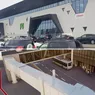 Aviobridge-urile din noul terminal al Aeroportului Internațional Iași nu pot fi folosite. Directorul Romeo Vatră Nu avem personal pentru că legea austerității nu ne permite să angajăm