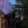 Incendiu în comuna Movileni. O casă a fost cuprinsă de flăcări