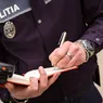 Un agent de poliție a sesizat o faptă de dare de mită la Call-center anticorupție