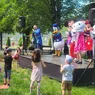 Peste 200 de copii au sărbătorit Ziua Copilului la Antibiotice în Parcul Prieteniei a