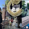 Imagini copleşitoare Fiul lui Costel Corduneanu s-a întins pe mormânt de dorul tatălui. Mama puștiului a postat fotografia pe rețelele sociale 8211 FOTO