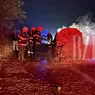 Un autoturism a luat foc în mers la Iași. Mai multe echipaje de pompieri au intervenit 8211 EXCLUSIV FOTOVIDEO UPDATE