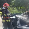 Incendiu în Suceava. Flăcările au cuprins un autoturism în care se afla un bărbat 8211 FOTO