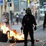 Franţa va declara stare de urgenţă Trei civili și un polițist au fost ucişi în revolte legate de o reformă electorală