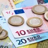 Euro în scădere după rezultatele la alegerile europarlamentare Criză politică în Franța