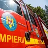 Incendiu grav la Bacău Un bărbat a decedat carbonizat după ce i-a luat foc locuința