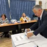 EXCLUSIV 8211 Petru Movilă președintele PMP Iași a votat la alegerile locale și europarlamentare 8211 FOTO VIDEO