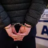 Un ucrainean a fost reținut după ce a dat 20.000 de dolari drept mită pentru a scăpa de controlul asupra unor containere cu încălțăminte de brend